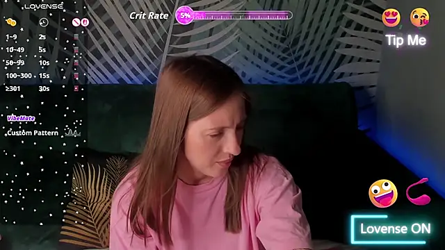 ChristyCrayme webcam