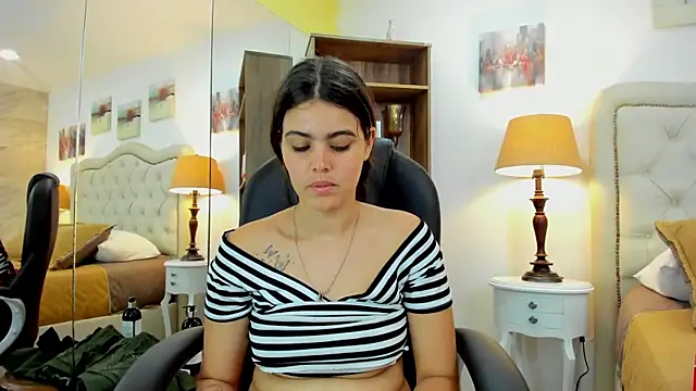 Watch isabel_09 live on EroticFlix - High definition streams