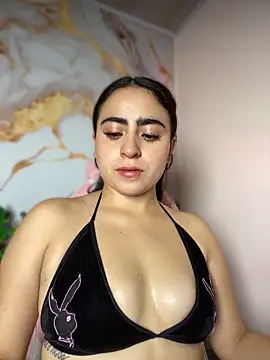 LILI_911 webcam