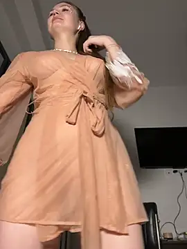 NickiLike