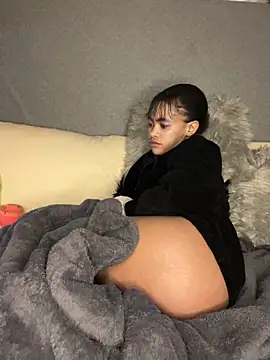 Hot_Mess18 webcam
