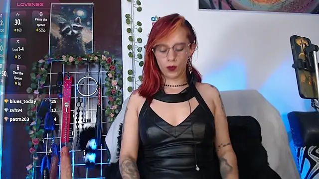 Lexxii_hot_col webcam