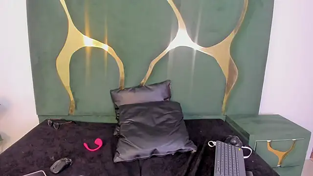 Daphne_cuteht webcam