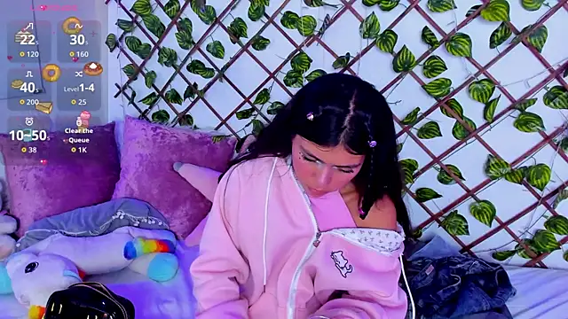 Watch LiaRivers live on EroticFlix - High definition streams