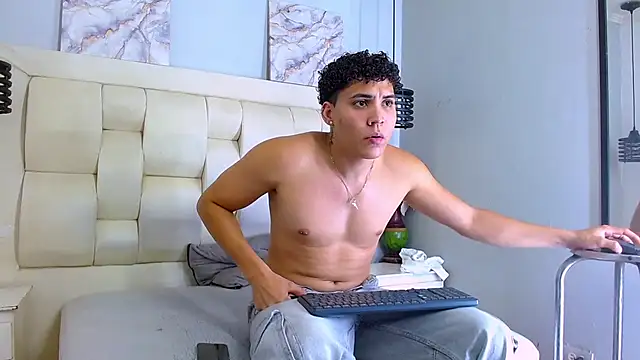 rayan_choi - Rayan_Choi's free webcam - UK Sex Cams