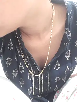 kanchan7909 - Kanchan7909's free webcam - UK Sex Cams