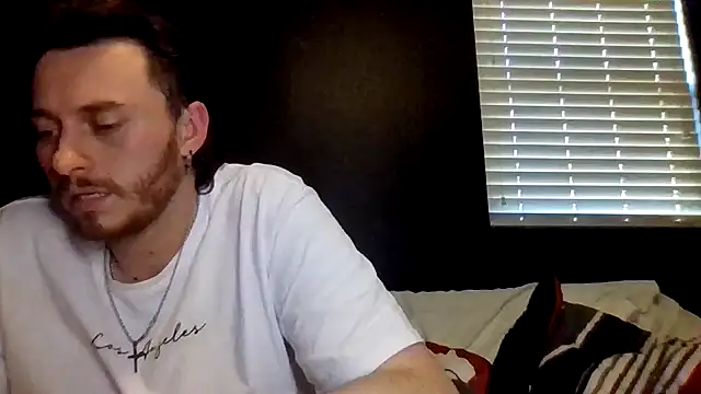 mikecloudyhawk's live room