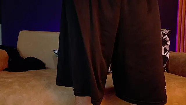 juan_bigdick - Juan_bigdick's free webcam - UK Sex Cams