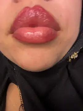zahra_Jalid webcam
