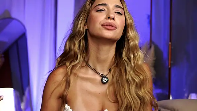 italiangirl - ItalianGirl's free webcam - UK Sex Cams