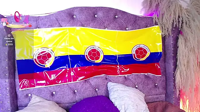 Violet_Collins1 webcam