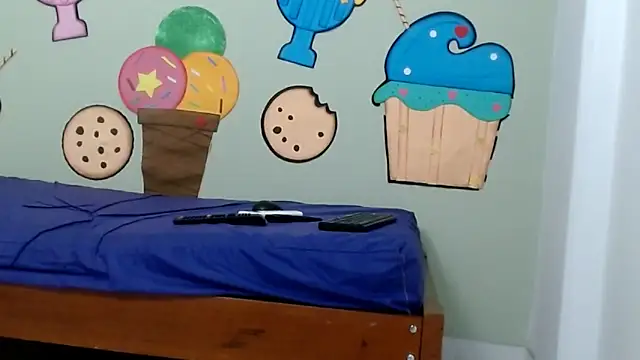 erikaskinny18 webcam