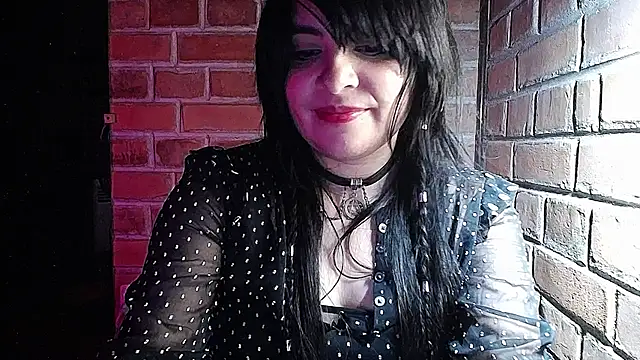 DarkRoseUwU webcam