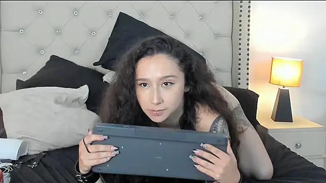 kirarossee webcam