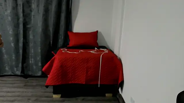 Skinny_queen_20 webcam