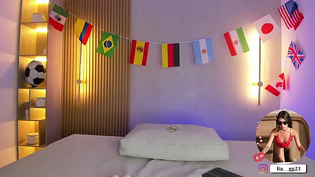 liah_cleir webcam