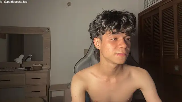 OopsAgain_ webcam