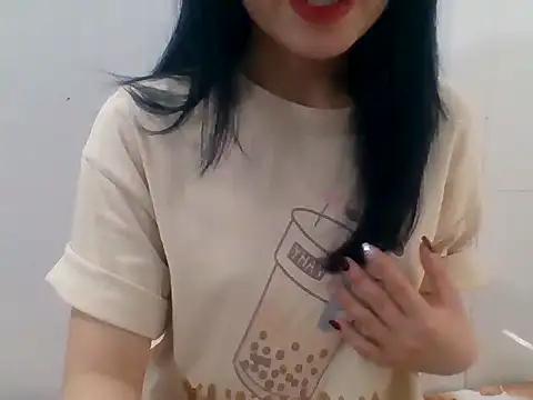 kiraa-007 webcam