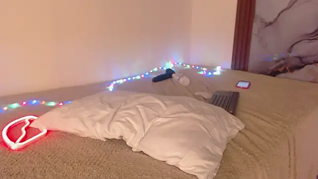 Astrid_Porno webcam