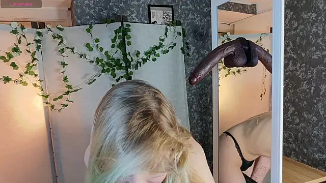 Lina_Wi webcam