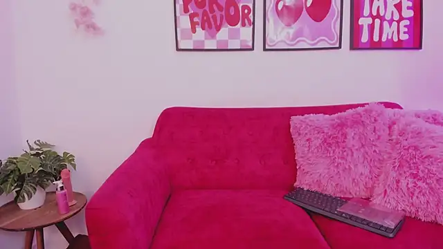 zoeseven7 webcam