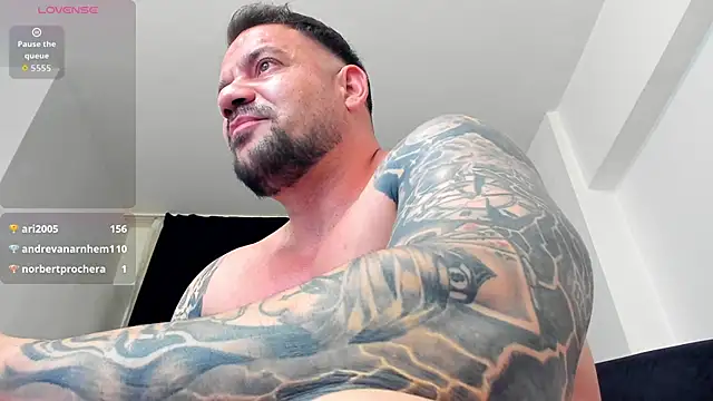 musclemonster31 webcam