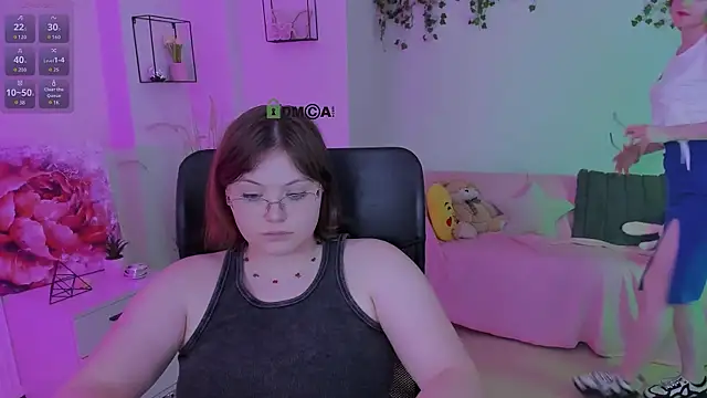 nikole_kitt webcam