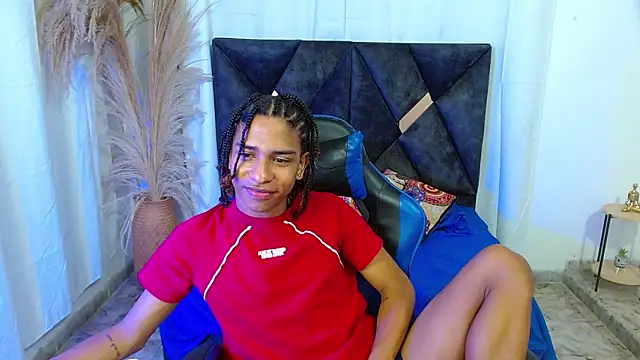 angelll18_ webcam