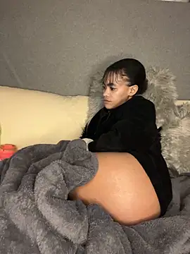 Hot_Mess18 webcam