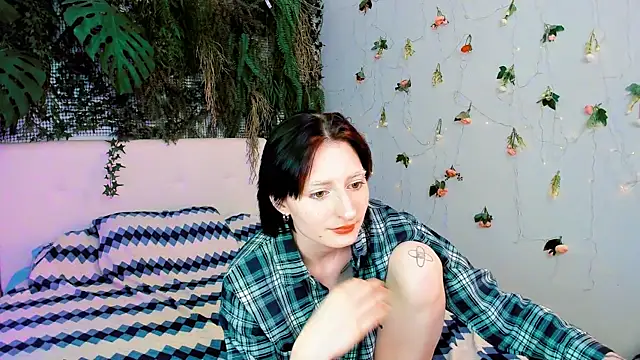 Kira__Cutie webcam