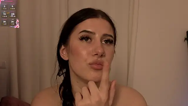 HazelHayesss webcam