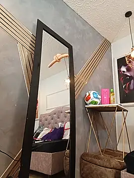 zoe_fit webcam