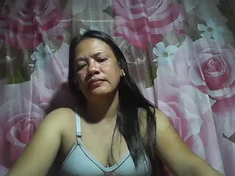 MommyRose32 webcam
