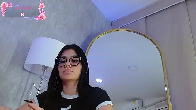 eva_cuper webcam