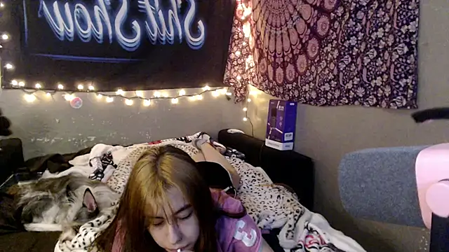 Watch London_Ray live on EroticFlix - High definition streams