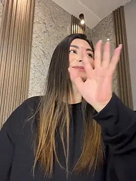 Watch evelyn_hills live on EroticFlix - High definition streams