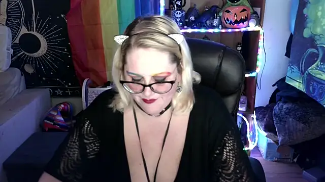 Watch Kinky_Witch live on EroticFlix - High definition streams