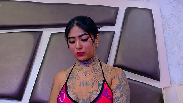 EmilieLake webcam