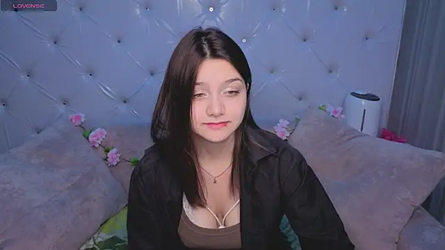 xxxnaughtyfoxyxxx webcam
