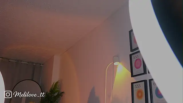 MelyTaylor_ webcam