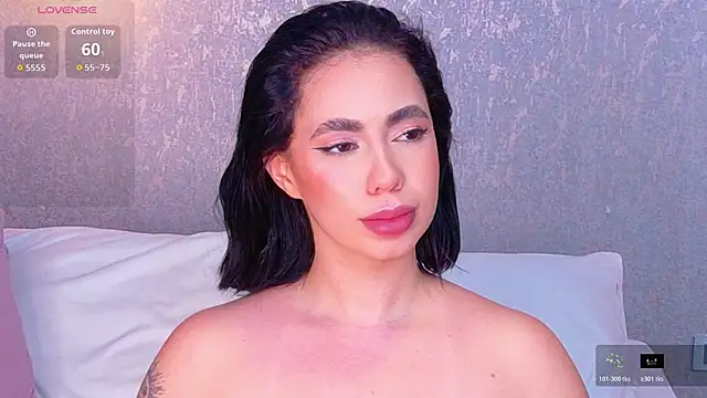 Watch Sienna-Gold live on EroticFlix - High definition streams