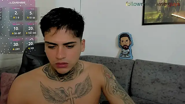 sweetlatinoboy webcam