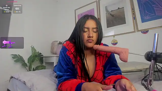 valka_collinss webcam
