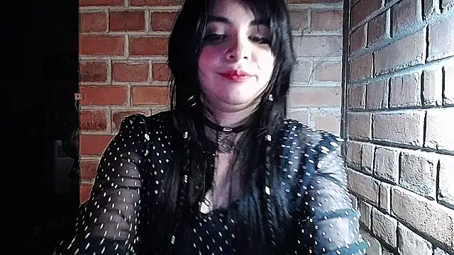 DarkRoseUwU webcam
