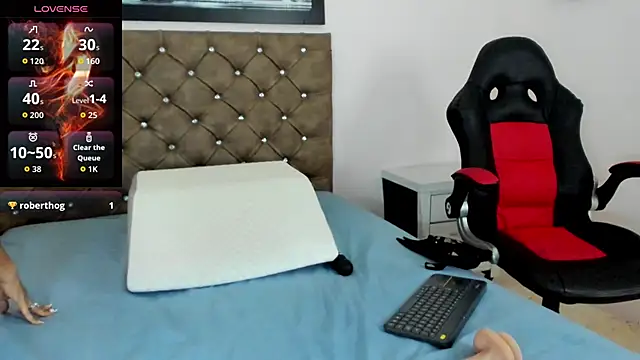 Watch karol_deny live on EroticFlix - High definition streams