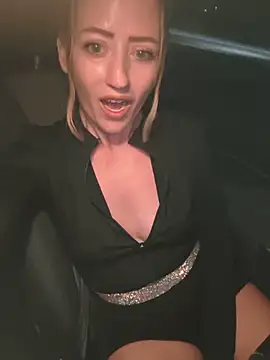 LaraLanee webcam