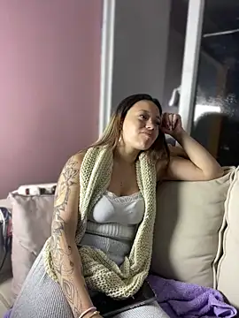 diosapink_ - DiosaPink_'s free webcam - UK Sex Cams