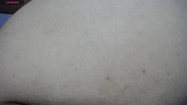 Victoria_winkes webcam