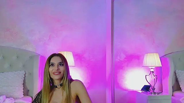 Watch KaseyQuinn_ live on EroticFlix - High definition streams