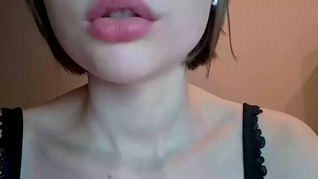Watch ExitedTroth live on EroticFlix - High definition streams